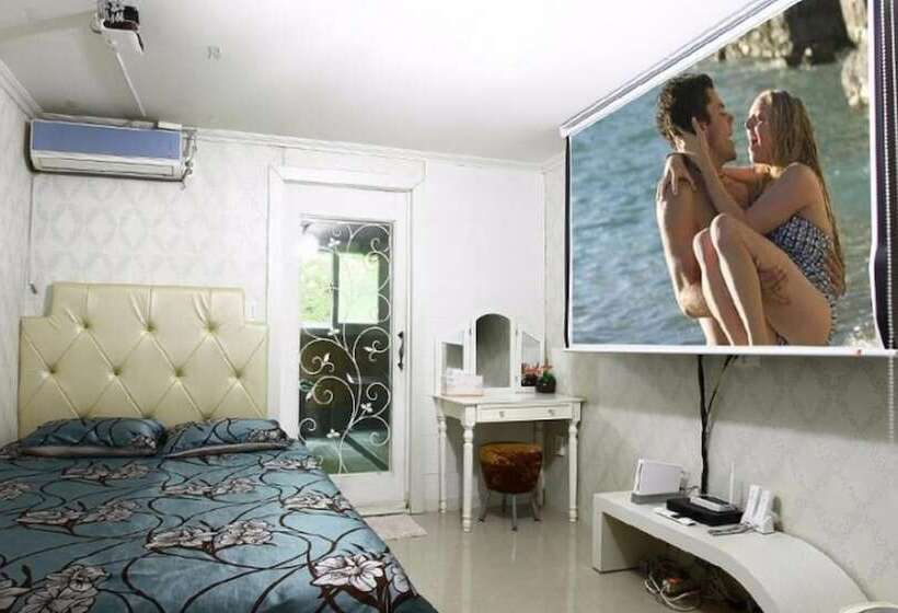 Chuncheon Louis Pension