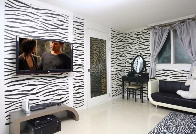 Chuncheon Louis Pension