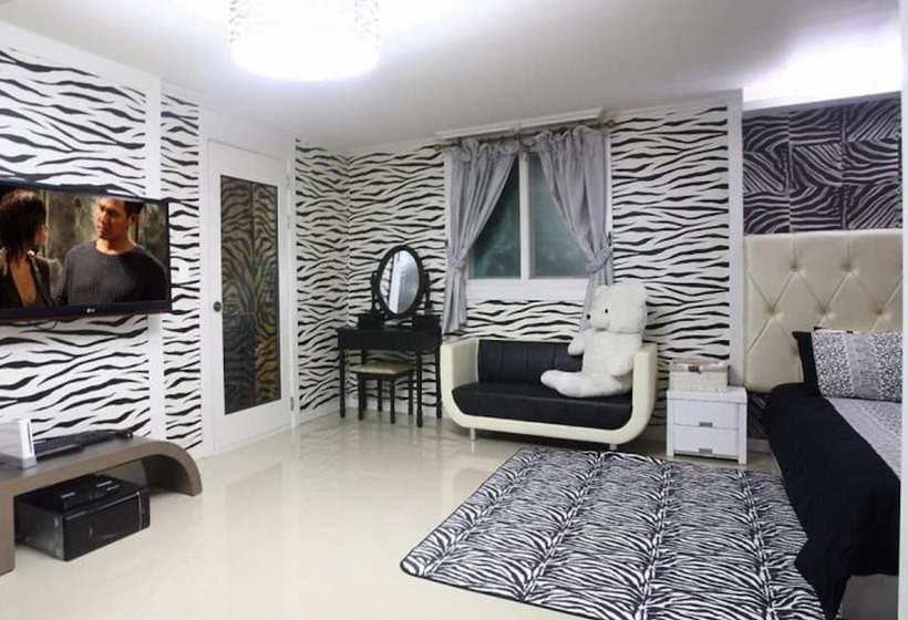 Chuncheon Louis Pension