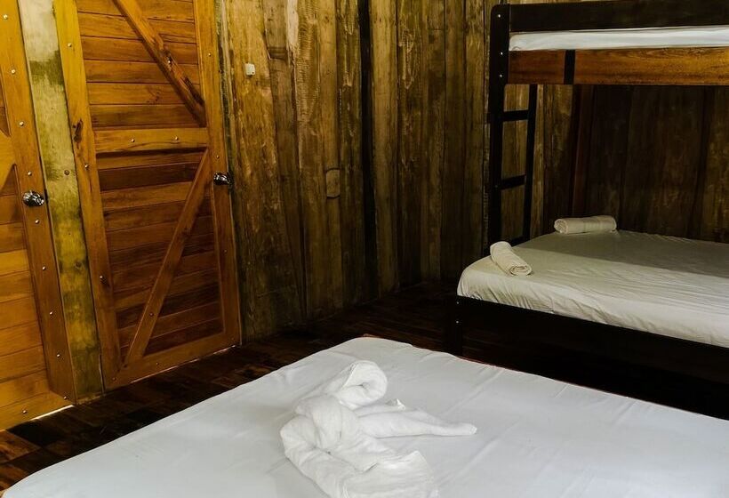 Citronela Lodge Corcovado