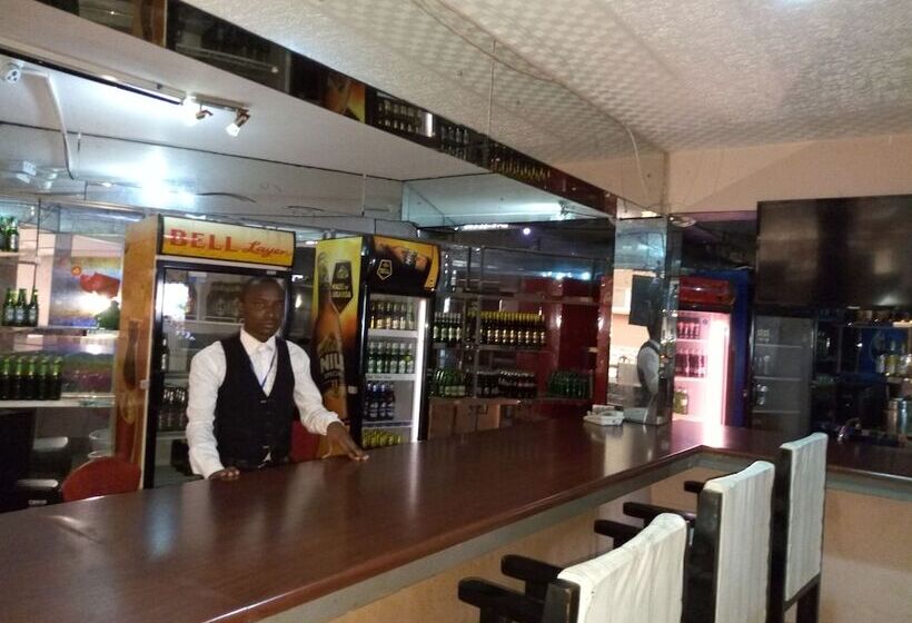 Entebbe Flight Motel