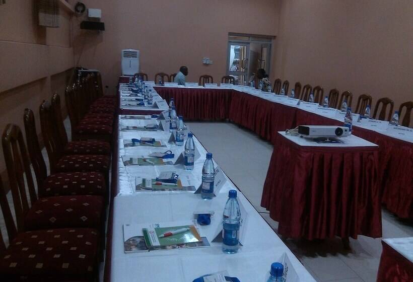 Entebbe Flight Motel