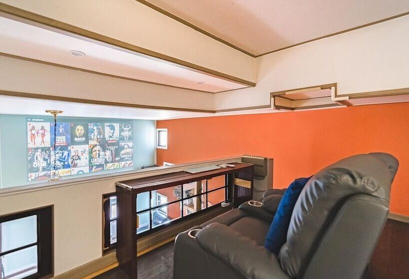 Gapyeong Hill House Pension