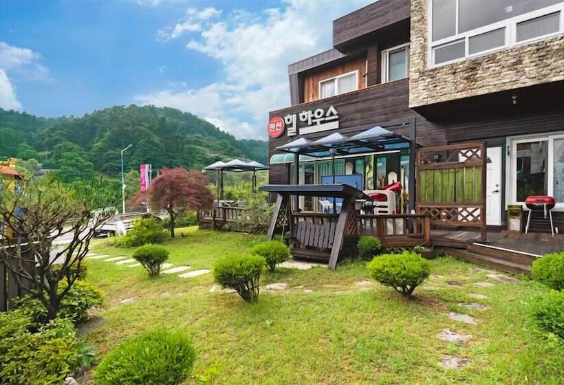 Gapyeong Hill House Pension