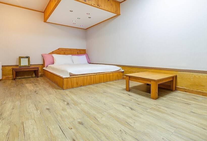 Gapyeong Namueuikkum Pension