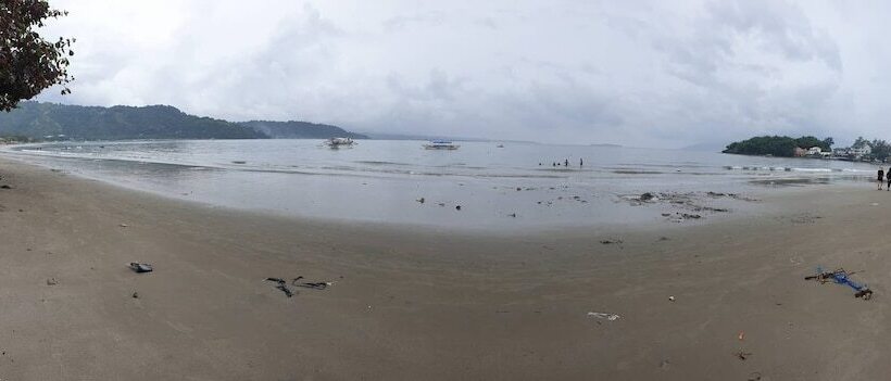 Gumleaves Hotel Barreto