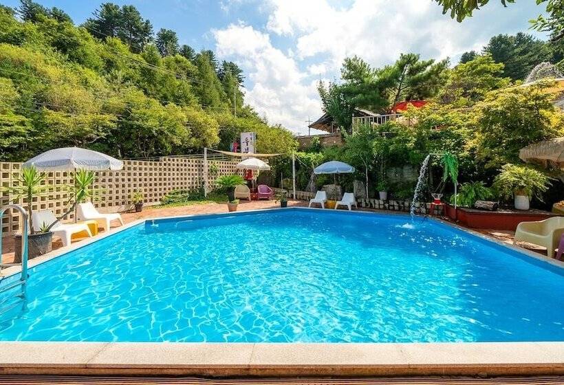 Gapyeong Botanical Pension