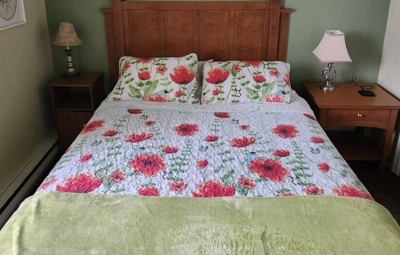 簡易ホテル Resto Auberge Le St Octave