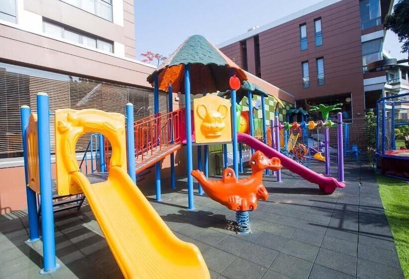 هتل Accra Fine Suites