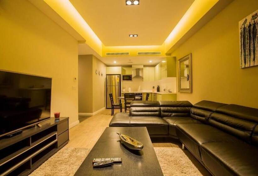 هتل Accra Fine Suites