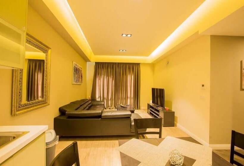 هتل Accra Fine Suites