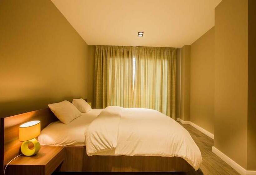 هتل Accra Fine Suites