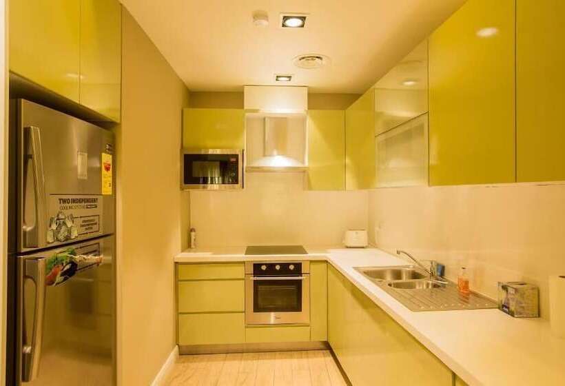 هتل Accra Fine Suites