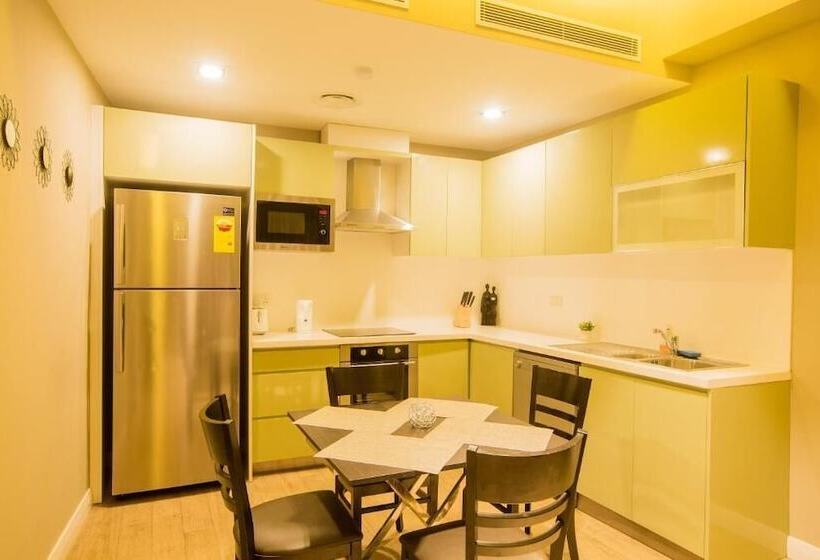 هتل Accra Fine Suites