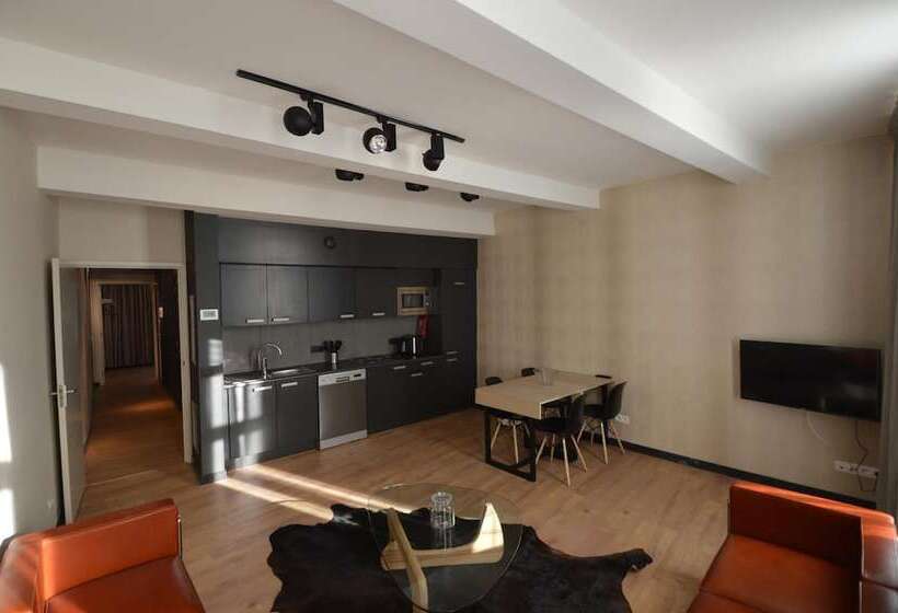 호텔 Amosa Liège City Centre Apart - Donceel 6