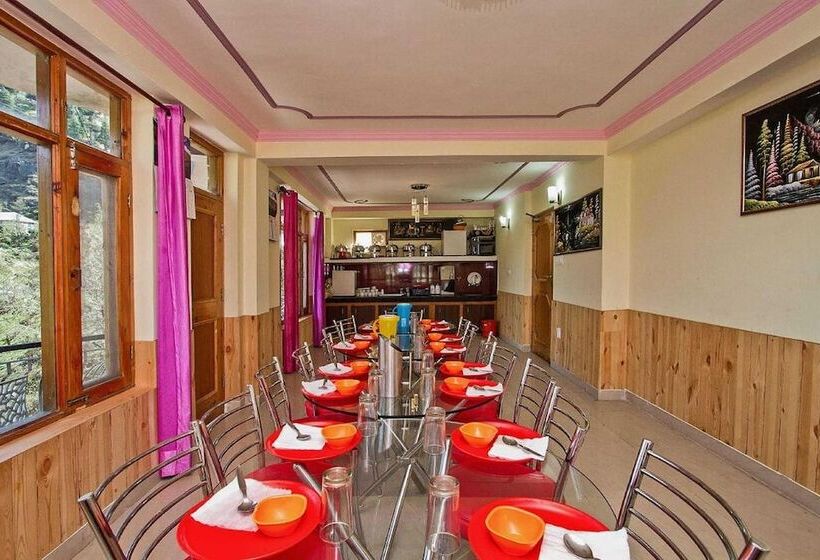 ホテル Antriksh Cottage Manali