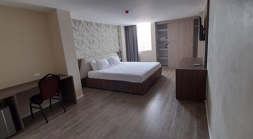 Eslait Hotel & Apartamentos