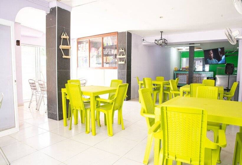 Ayenda 1609 Hotel Arrecife Caribeño