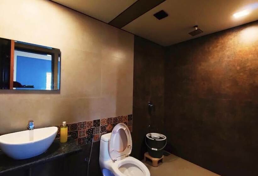 בית מלון כפרי Arya Resort & Spa