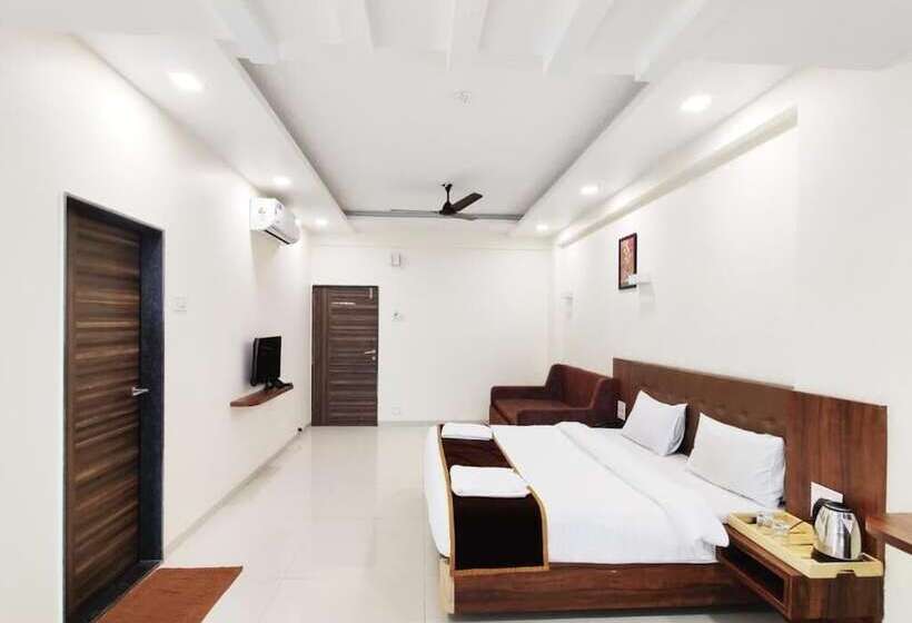 בית מלון כפרי Arya Resort & Spa