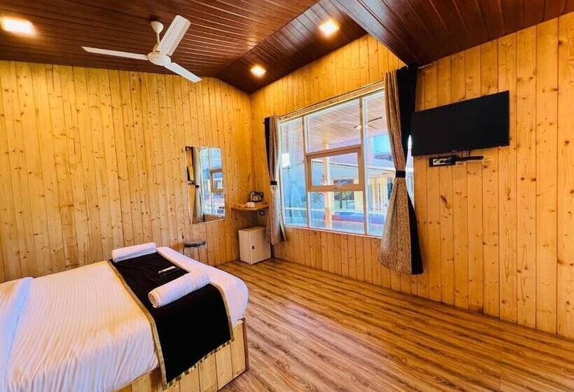 בית מלון כפרי Arya Resort & Spa