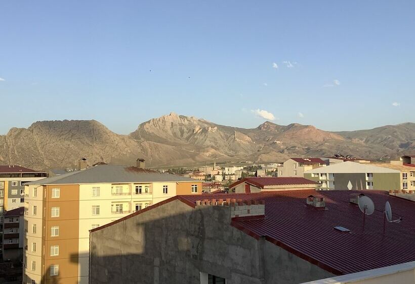 ホテル Atlihan Plus