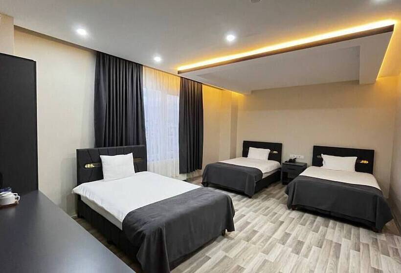 ホテル Atlihan Plus