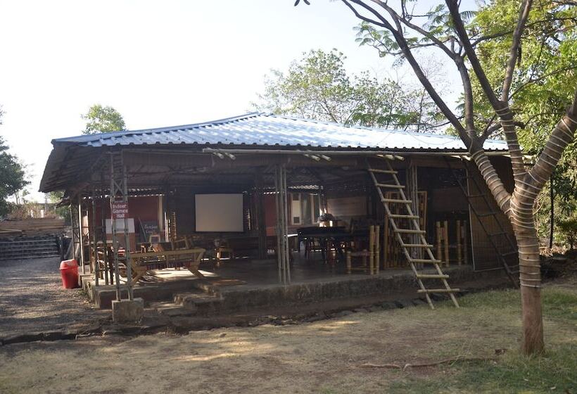 فندق Avanti Kalagram