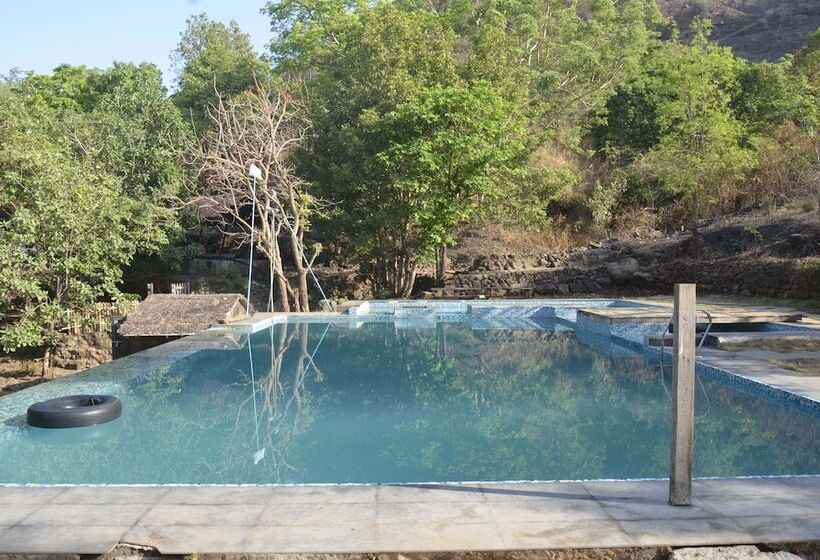 בית מלון כפרי Avanti Kalagram