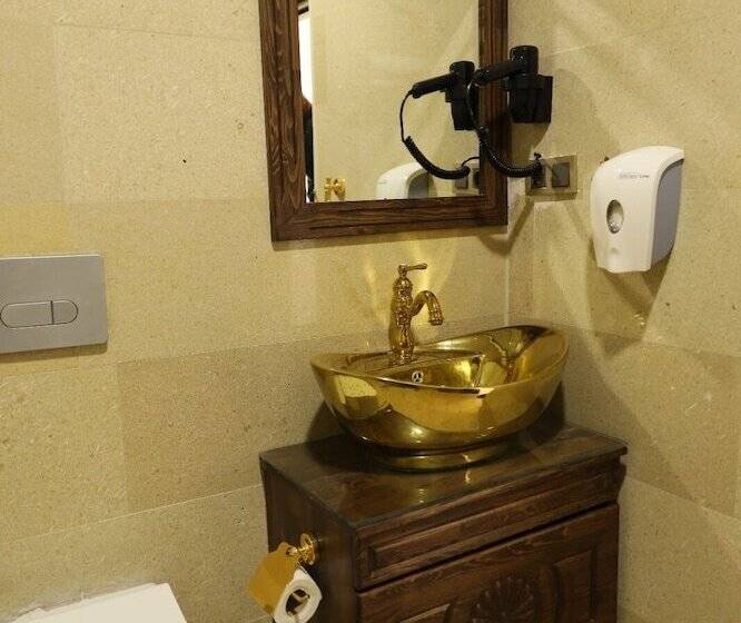 هتل Mardi̇n Bey Konaği