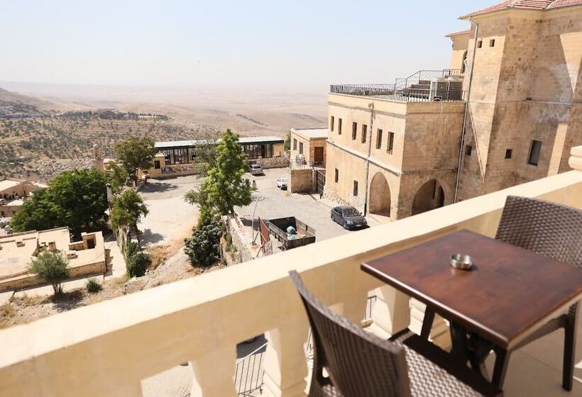 هتل Mardi̇n Bey Konaği