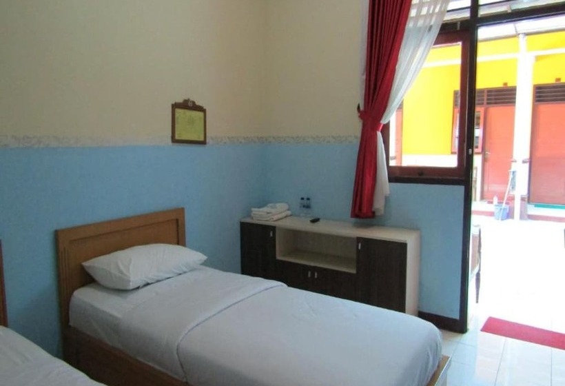 Отель Bip Tawangmangu