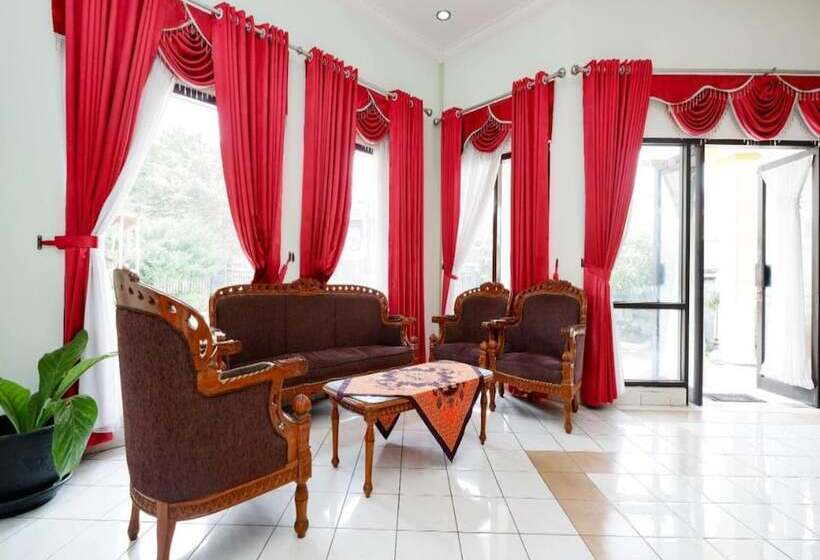 Отель Bip Tawangmangu