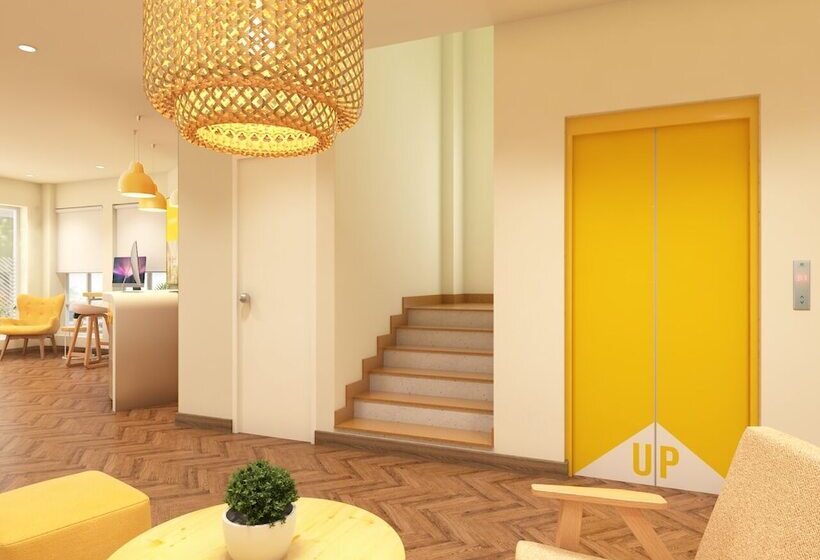 Bloom Hotel   Karol Bagh