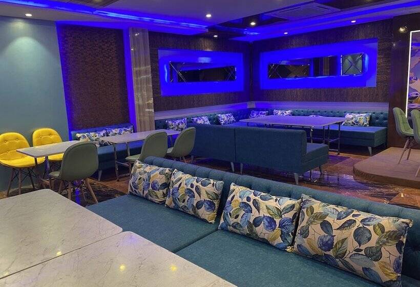 בית מלון כפרי Brij Residency