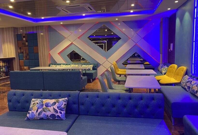 בית מלון כפרי Brij Residency