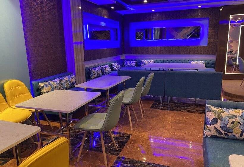 בית מלון כפרי Brij Residency