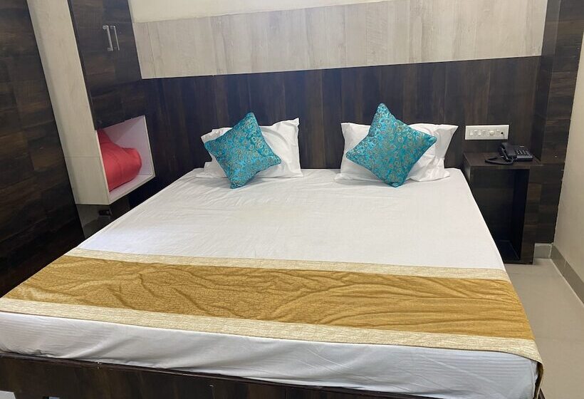 בית מלון כפרי Brij Residency