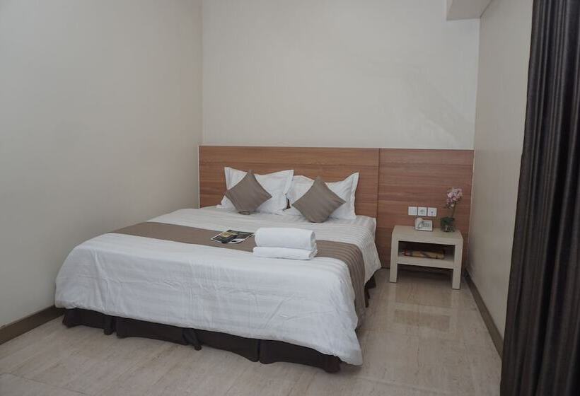 Cahaya 3 Hotel Near Juanda Airport