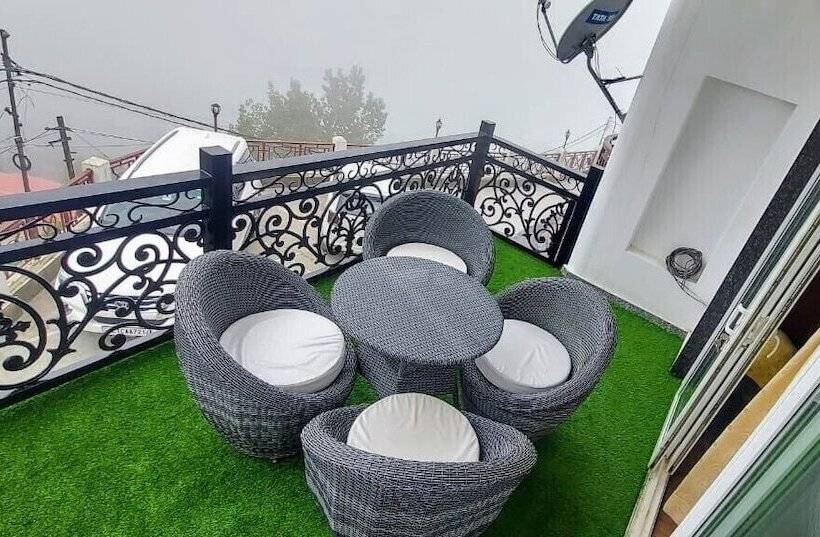 ホテル Casa Arhan Luxury Mussoorie Homestay