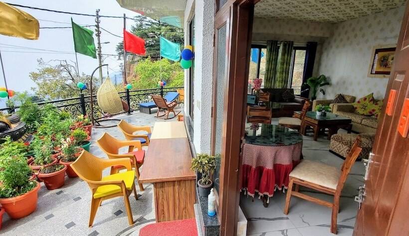 ホテル Casa Arhan Luxury Mussoorie Homestay