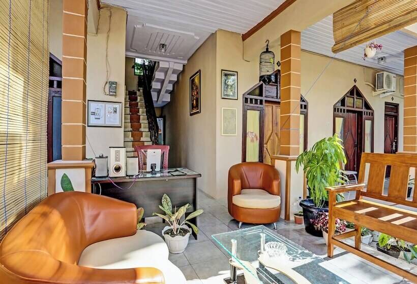 酒店 Cita Suraya Homestay By Oyo