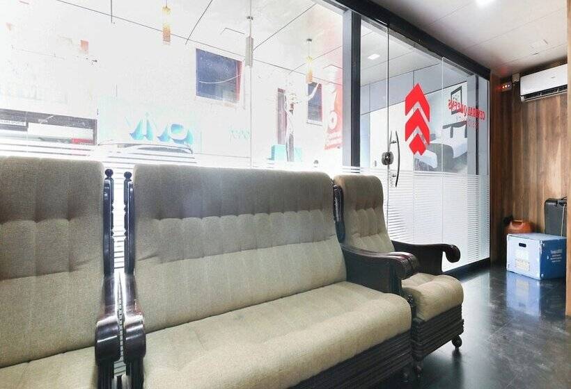 هتل Queen Residency