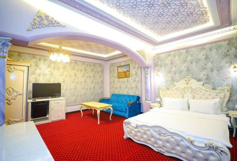 בית מלון כפרי Dendi Plaza