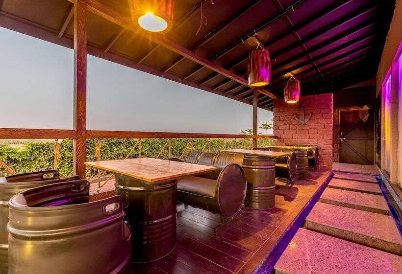 בית מלון כפרי Dio Regaalo Theme Resort