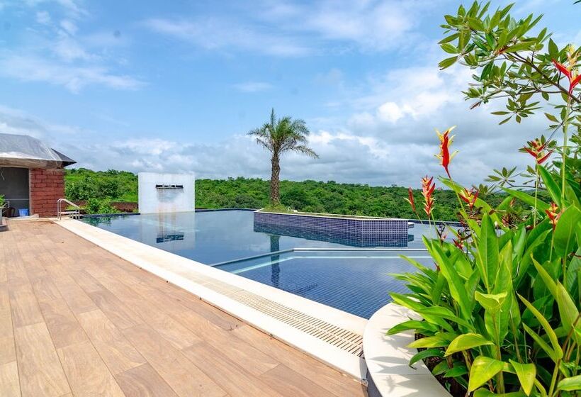 בית מלון כפרי Dio Regaalo Theme Resort