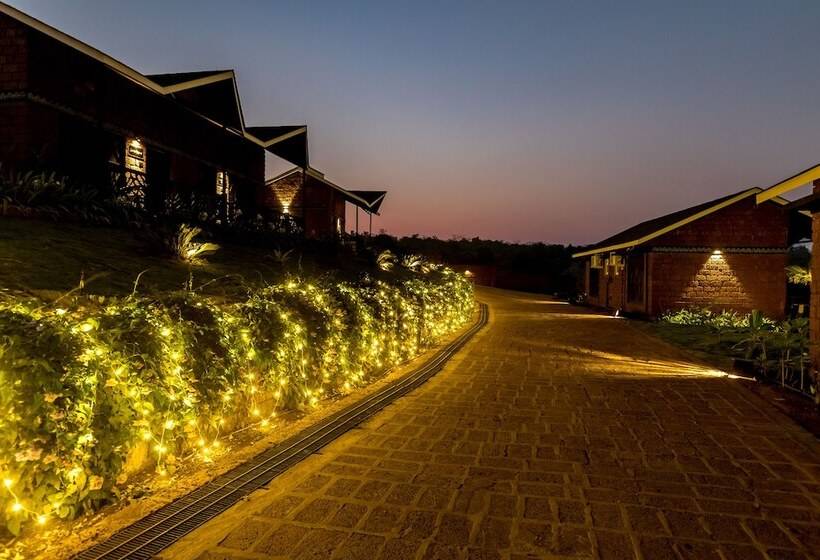 בית מלון כפרי Dio Regaalo Theme Resort