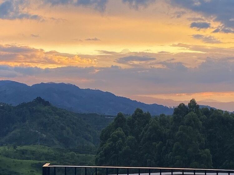 בית מלון כפרי Gran Azul