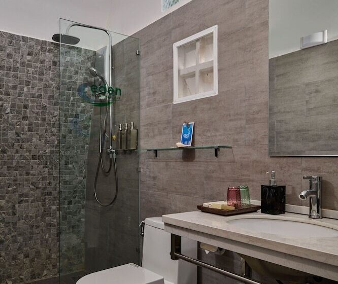 فندق Eden Beach Resort By Ehm