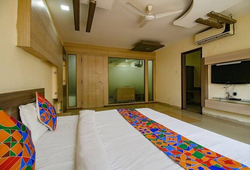 ホテル Fabexpress Maanpreet